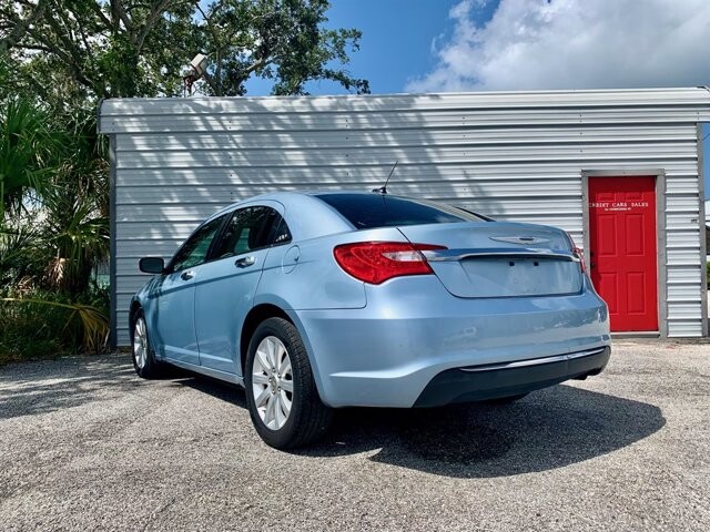 2013 Chrysler 200 in Hudson, FL 34669 - 2176733 6