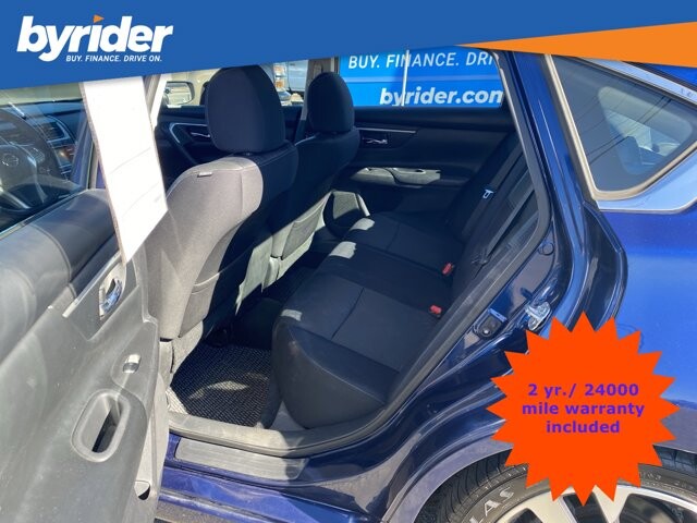 2016 Nissan Altima in Conway, AR 72032 - 2180748 6