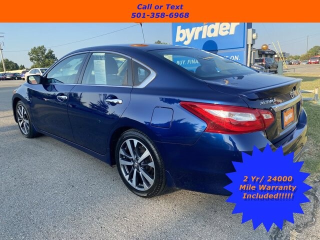 2016 Nissan Altima in Conway, AR 72032 - 2180748 16