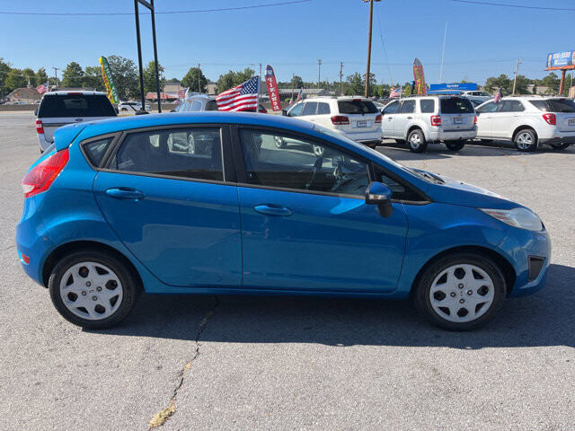 2013 Ford Fiesta in North Little Rock, AR 72117-1620 - 2180981 6