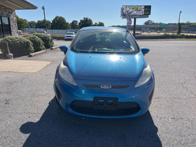 2013 Ford Fiesta in North Little Rock, AR 72117-1620 - 2180981 4