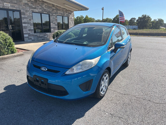 2013 Ford Fiesta in North Little Rock, AR 72117-1620 - 2180981 3