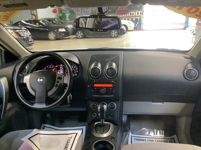 2012 Nissan Rogue in Chicago, IL 60659 - 2183129 20