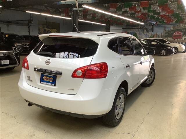 2012 Nissan Rogue in Chicago, IL 60659 - 2183129 5