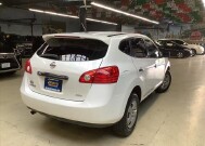2012 Nissan Rogue in Chicago, IL 60659 - 2183129 5