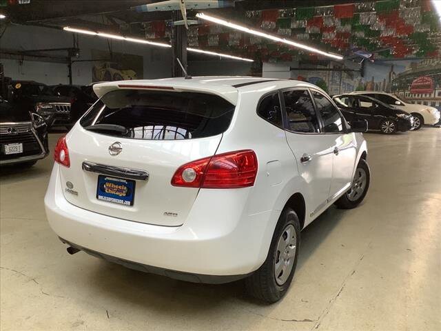2012 Nissan Rogue in Chicago, IL 60659 - 2183129 6