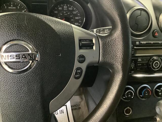 2012 Nissan Rogue in Chicago, IL 60659 - 2183129 13