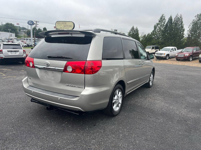 2006 Toyota Sienna in Hickory, NC 28602-5144 - 2183825 6