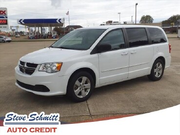 2017 Dodge Grand Caravan in Troy, IL 62294-1376