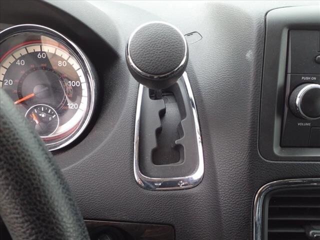 2017 Dodge Grand Caravan in Troy, IL 62294-1376 - 2193970 19