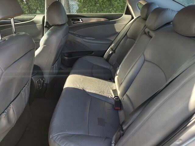 2013 Hyundai Sonata in Longwood, FL 32750 - 2194455 9