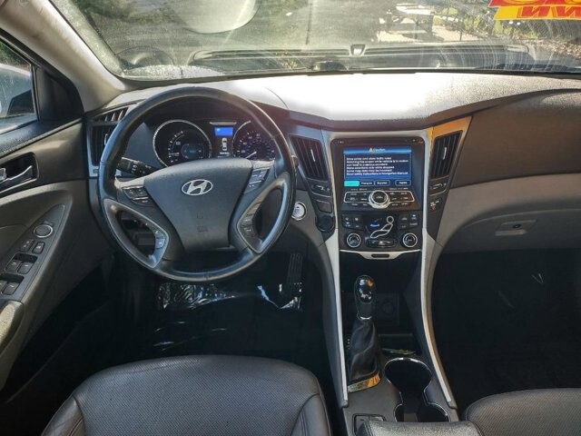 2013 Hyundai Sonata in Longwood, FL 32750 - 2194455 7