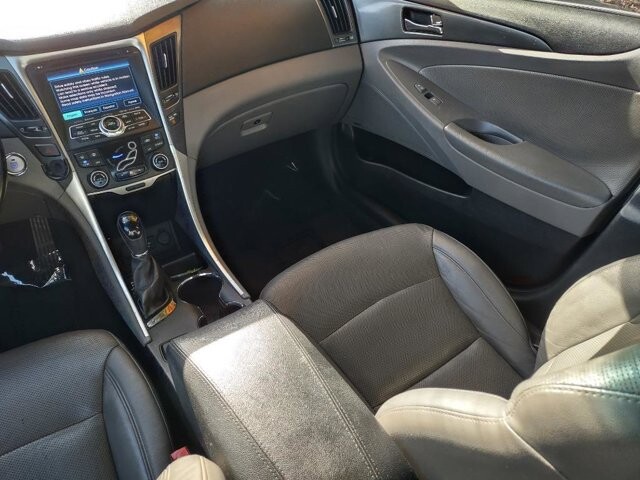 2013 Hyundai Sonata in Longwood, FL 32750 - 2194455 8