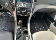 2013 Hyundai Sonata in Longwood, FL 32750 - 2194455 16