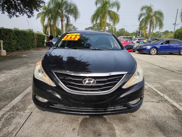 2013 Hyundai Sonata in Longwood, FL 32750 - 2194456 4