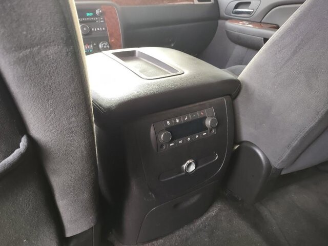 2007 Chevrolet Tahoe in Longwood, FL 32750 - 2194457 10