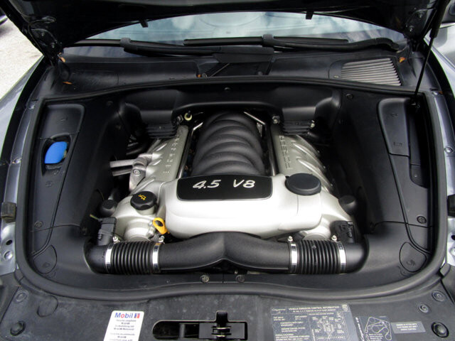 2004 Porsche Cayenne in Tampa, FL 33604-6914 - 2194480 48