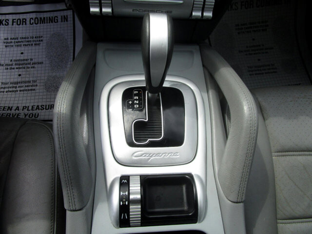 2004 Porsche Cayenne in Tampa, FL 33604-6914 - 2194480 33