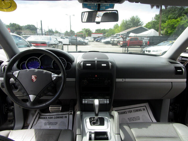 2004 Porsche Cayenne in Tampa, FL 33604-6914 - 2194480 30