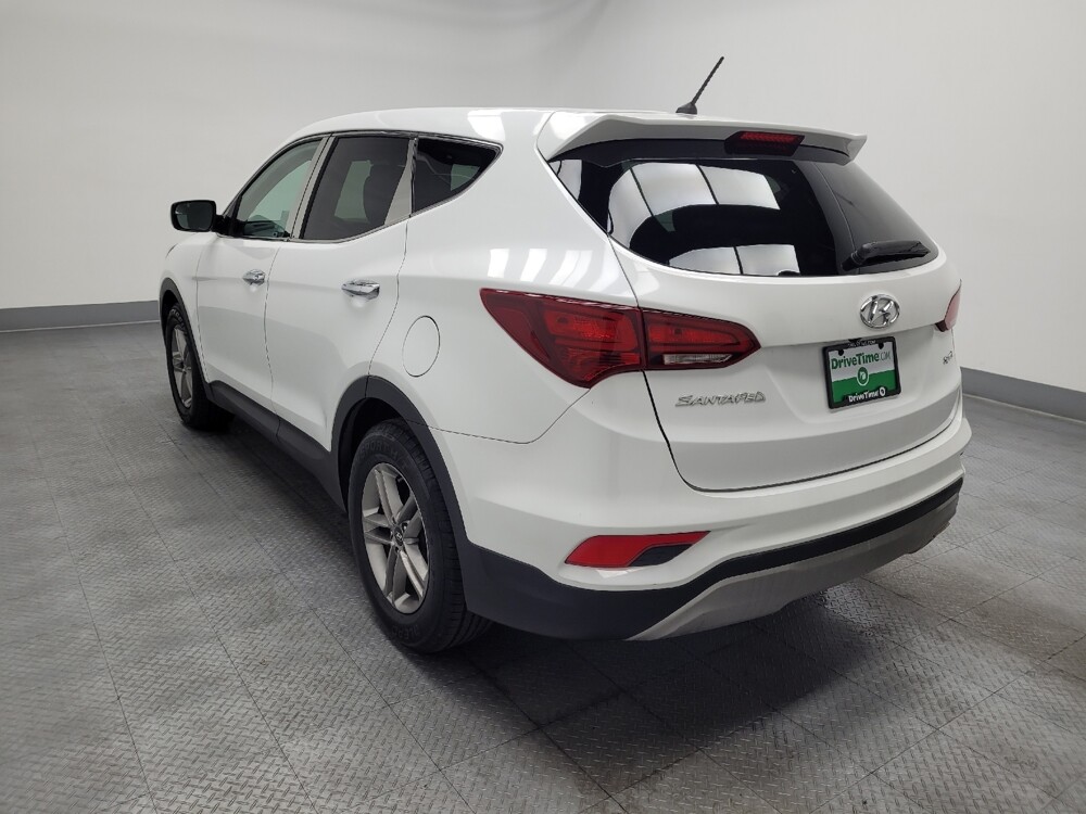 2018 Hyundai Santa Fe in Las Vegas, NV 89102 - 2194911 5