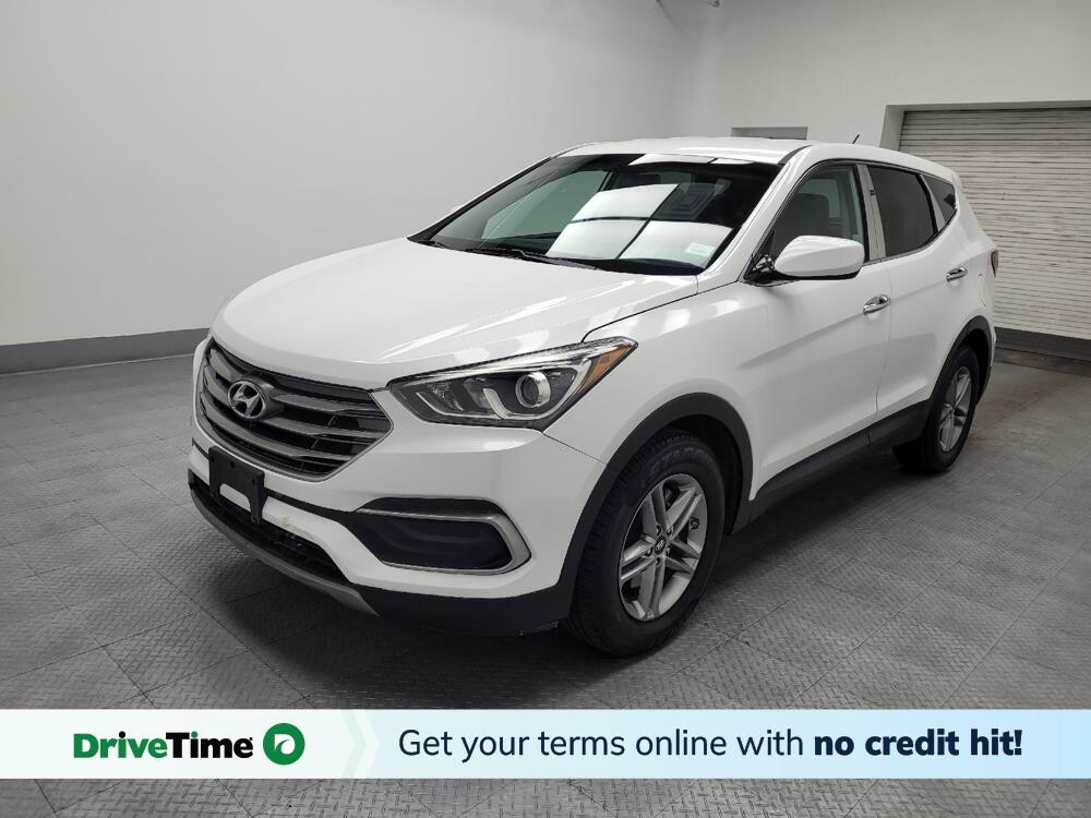 2018 Hyundai Santa Fe in Las Vegas, NV 89102 - 2194911