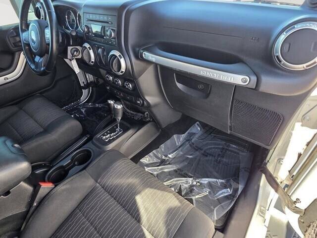 2012 Jeep Wrangler in Mesa, AZ 85212 - 2194922 35