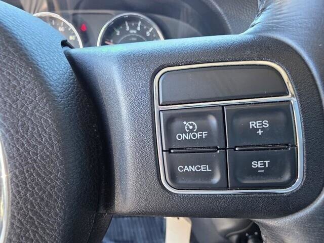 2012 Jeep Wrangler in Mesa, AZ 85212 - 2194922 28