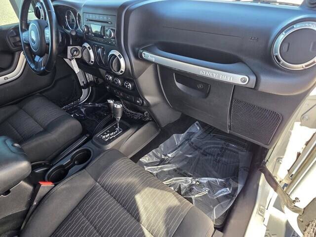 2012 Jeep Wrangler in Mesa, AZ 85212 - 2194922 72