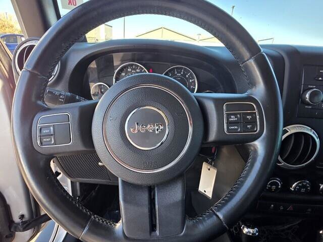 2012 Jeep Wrangler in Mesa, AZ 85212 - 2194922 64