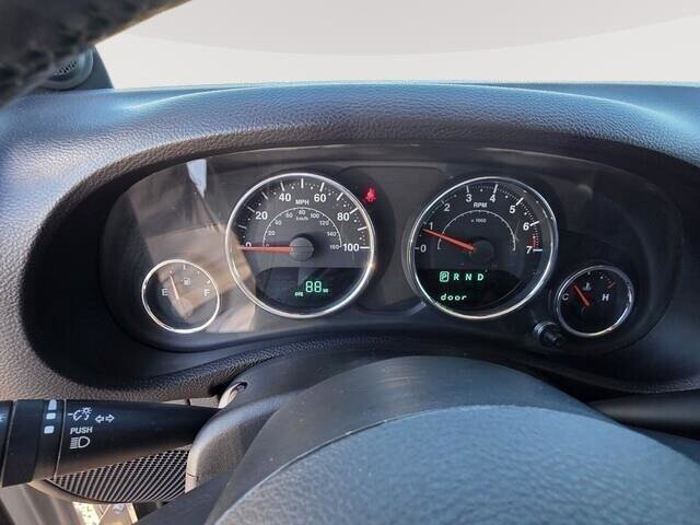 2012 Jeep Wrangler in Mesa, AZ 85212 - 2194922 26