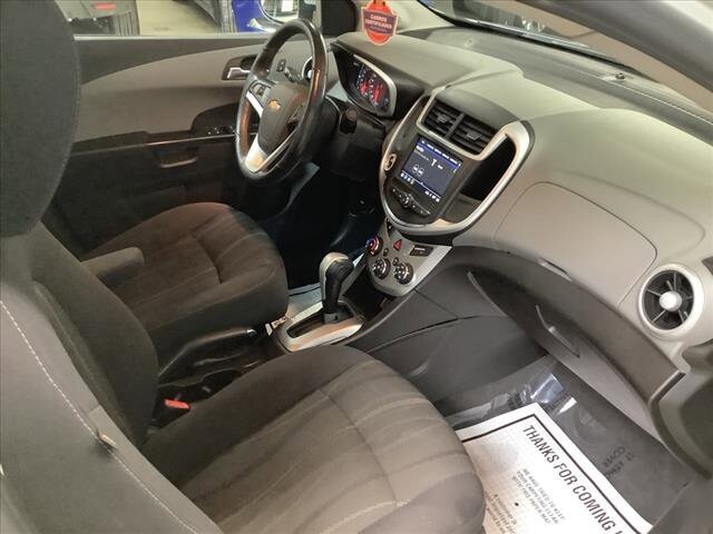 2019 Chevrolet Sonic in Chicago, IL 60659 - 2194932 22