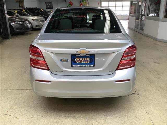 2019 Chevrolet Sonic in Chicago, IL 60659 - 2194932 4