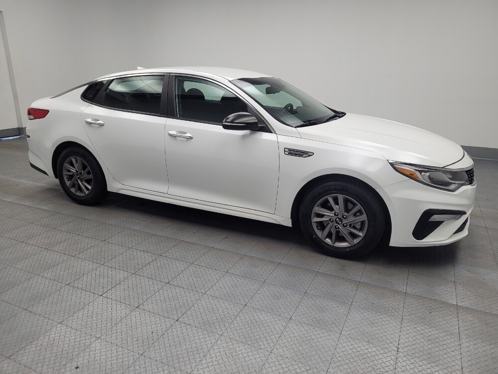2020 Kia Optima in Madison, TN 37115 - 2195053 11