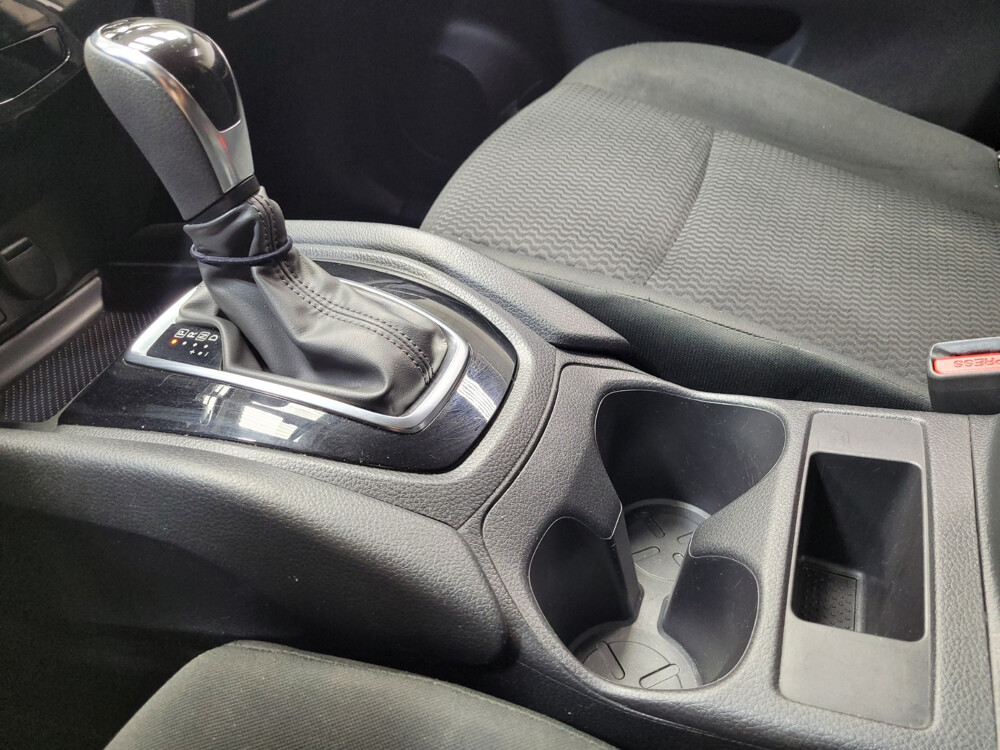 2018 Nissan Rogue Sport in Columbia, SC 29210 - 2195537 59