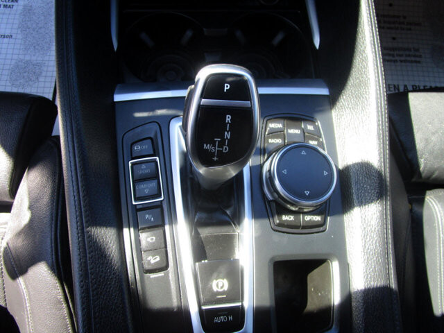 2016 BMW X6 in Tampa, FL 33604-6914 - 2195970 39