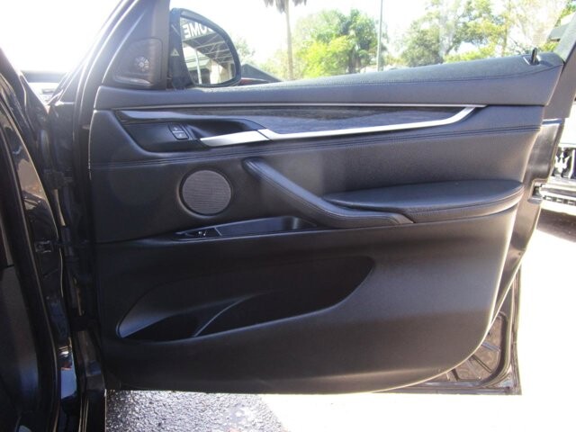 2016 BMW X6 in Tampa, FL 33604-6914 - 2195970 18