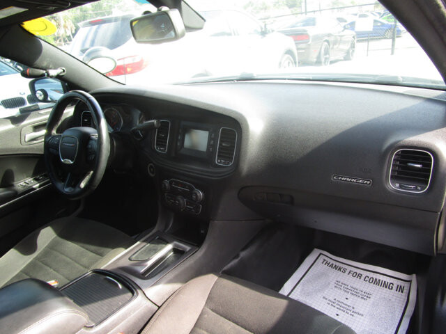 2016 Dodge Charger in Tampa, FL 33604-6914 - 2196560 37