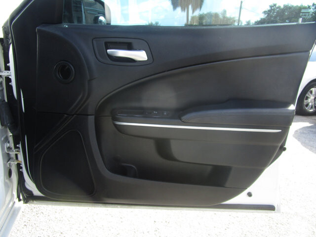 2016 Dodge Charger in Tampa, FL 33604-6914 - 2196560 42