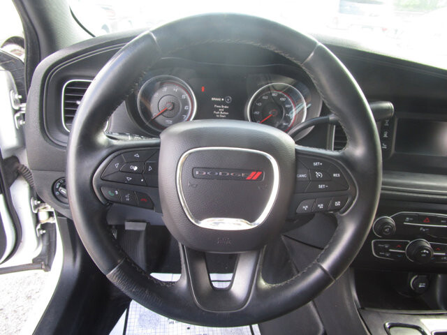 2016 Dodge Charger in Tampa, FL 33604-6914 - 2196560 31