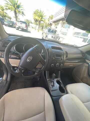 2012 Kia Sorento in Longwood, FL 32750 - 2196883 8