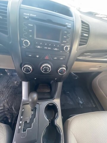 2012 Kia Sorento in Longwood, FL 32750 - 2196883 9