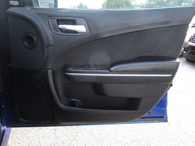 2018 Dodge Charger in Tampa, FL 33604-6914 - 2197175 20