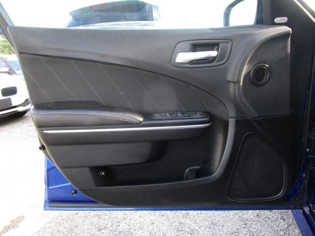 2018 Dodge Charger in Tampa, FL 33604-6914 - 2197175 17