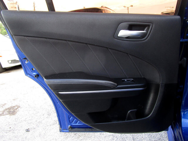 2018 Dodge Charger in Tampa, FL 33604-6914 - 2197175 19