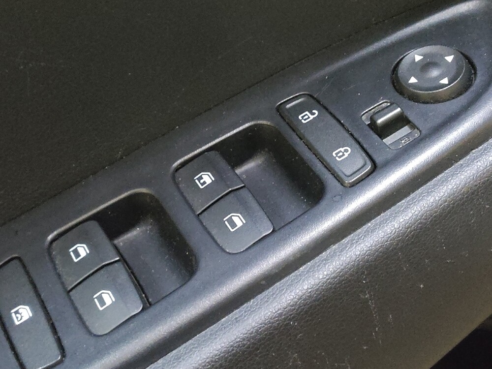 2021 Hyundai Venue in Charlotte, NC 28213 - 2197945 27