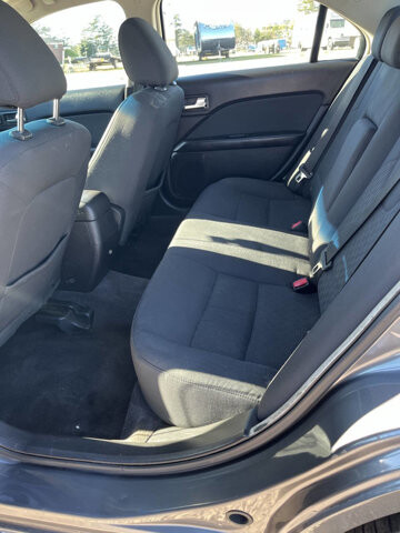 2010 Ford Fusion in Hickory, NC 28602-5144 - 2198088 6