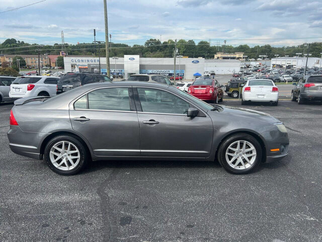 2010 Ford Fusion in Hickory, NC 28602-5144 - 2198088 17