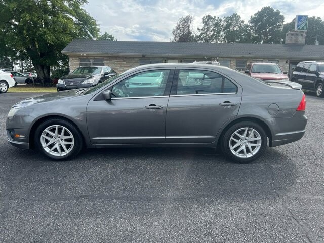 2010 Ford Fusion in Hickory, NC 28602-5144 - 2198088 23