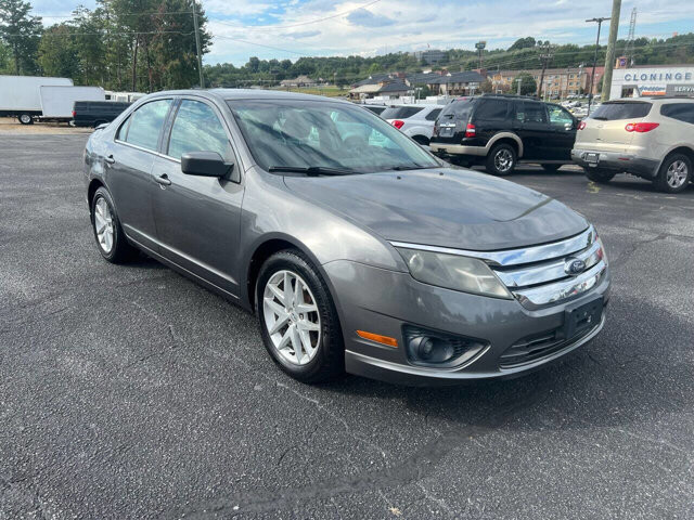 2010 Ford Fusion in Hickory, NC 28602-5144 - 2198088 10