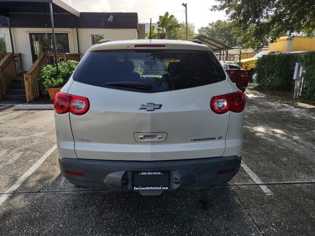 2011 Chevrolet Traverse in Longwood, FL 32750 - 2200011 2